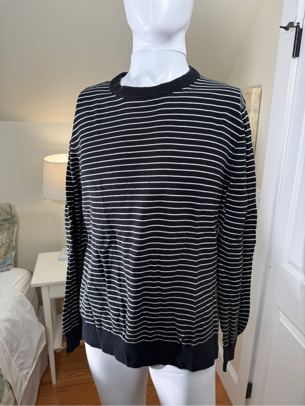 H&M Black White Striped Crewneck Sweater Men’s Large Cotton Knit Pullover